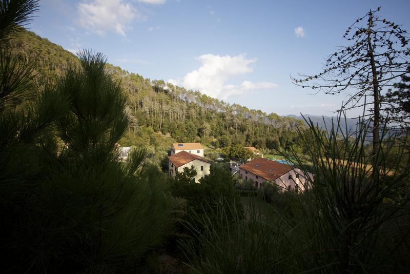 Hotel La Rossola Resort & Natura Бонассола Экстерьер фото