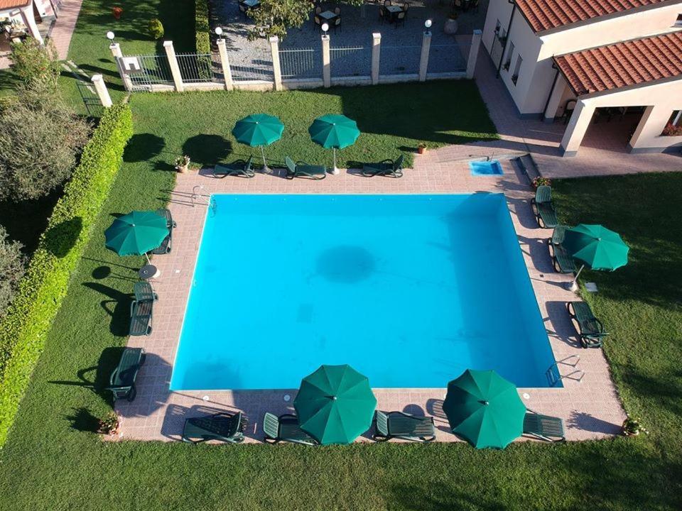 Hotel La Rossola Resort & Natura Бонассола Экстерьер фото
